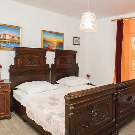 Family Friendly House With A Swimming Pool Cista Velika, Vodice - 20234 Velika Cista (Sibenik-Knin)