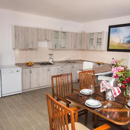 Family Friendly House With A Swimming Pool Cista Velika, Vodice - 20234