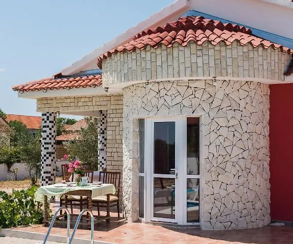 Family Friendly House With A Swimming Pool Cista Velika, Vodice - 20234 Vakantiehuis *