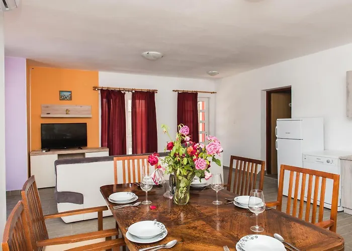 Family Friendly House With A Swimming Pool Cista Velika, Vodice - 20234 Vakantiehuis *